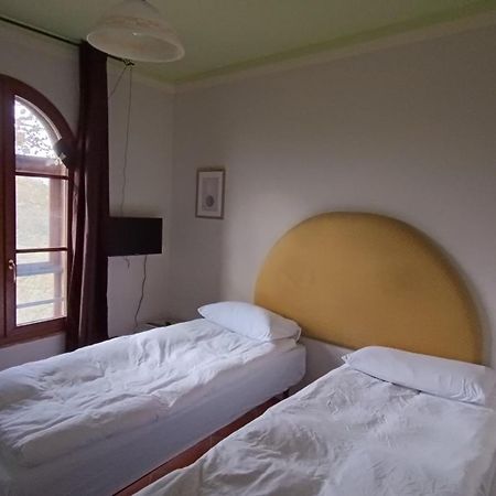 Bed and Breakfast Le Rondini Di San Donato Lukka Zewnętrze zdjęcie
