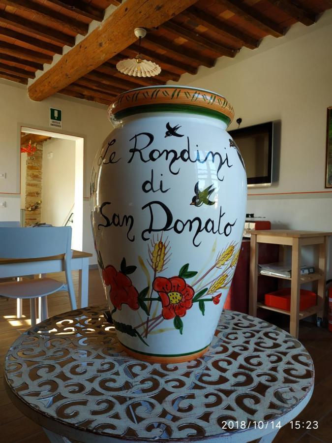 Bed and Breakfast Le Rondini Di San Donato Lukka Zewnętrze zdjęcie