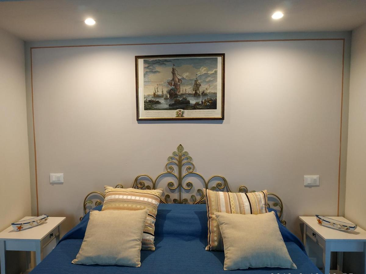 Bed and Breakfast Le Rondini Di San Donato Lukka Zewnętrze zdjęcie
