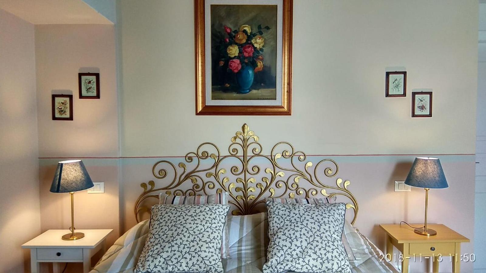 Bed and Breakfast Le Rondini Di San Donato Lukka Pokój zdjęcie