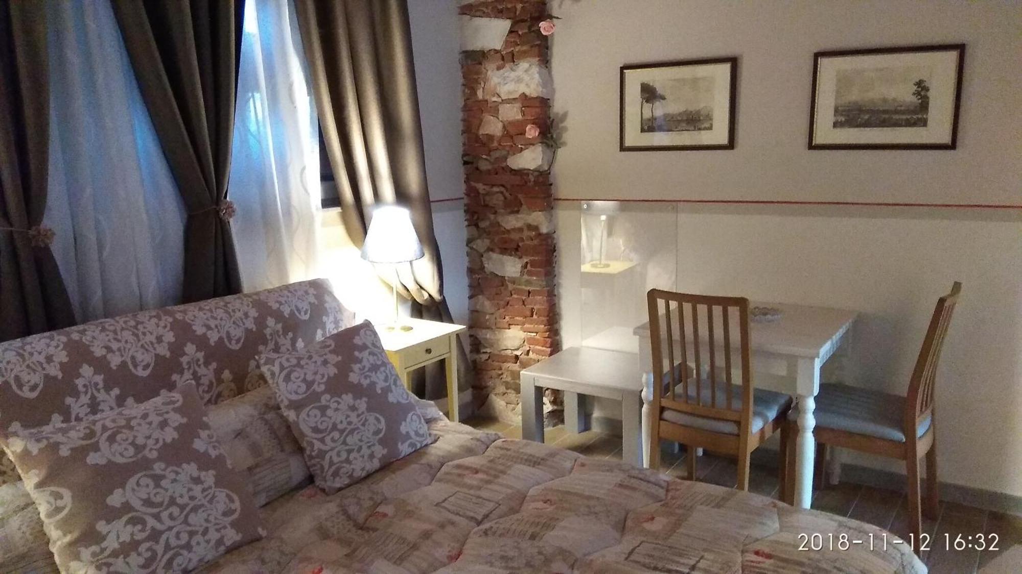 Bed and Breakfast Le Rondini Di San Donato Lukka Pokój zdjęcie
